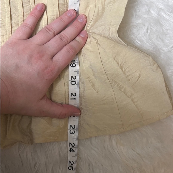 NWT Anthropologie Beige The Della Pleated-Waist Shell Top Size S - Picture 14 of 14